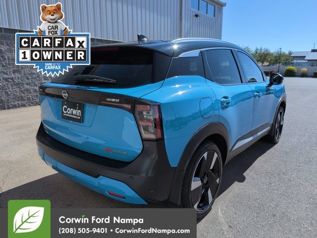 Used 2025 Nissan Kicks SR w/ SR Premium Package AWD/4WD image 3