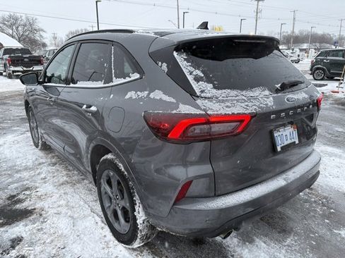 Used 2023 Ford Escape ST-Line w/ Tech Pack #1 image 4