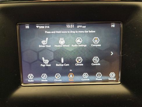 Used 2019 Jeep Grand Cherokee Laredo image 25