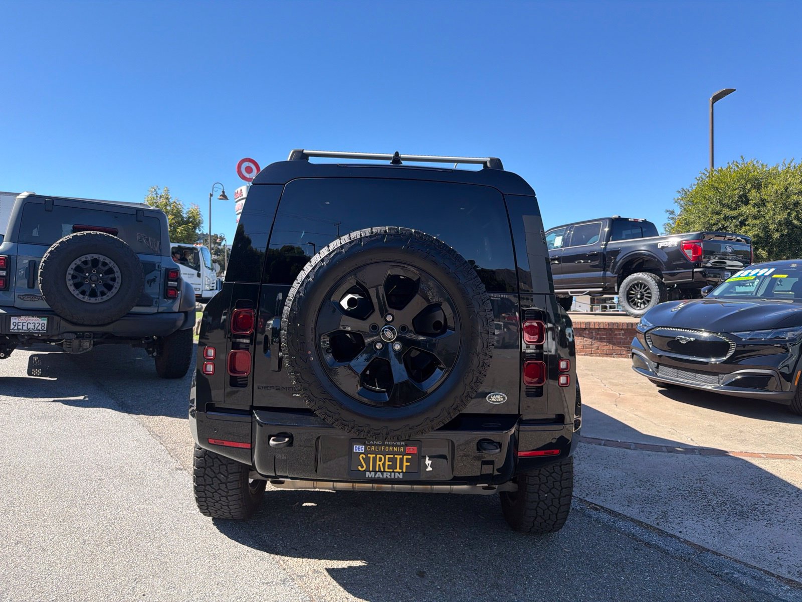 Used 2022 Land Rover Defender 90 X-Dynamic SE AWD/4WD image 5