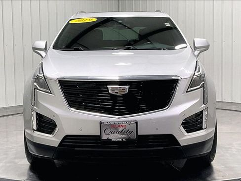 Used 2019 Cadillac XT5 Luxury w/ Sport Package AWD/4WD image 2