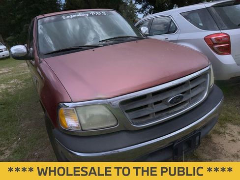 Used 2001 Ford F150 XLT RWD image 2