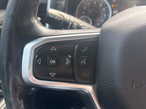 Used 2019 RAM 1500 Laramie AWD/4WD image 13