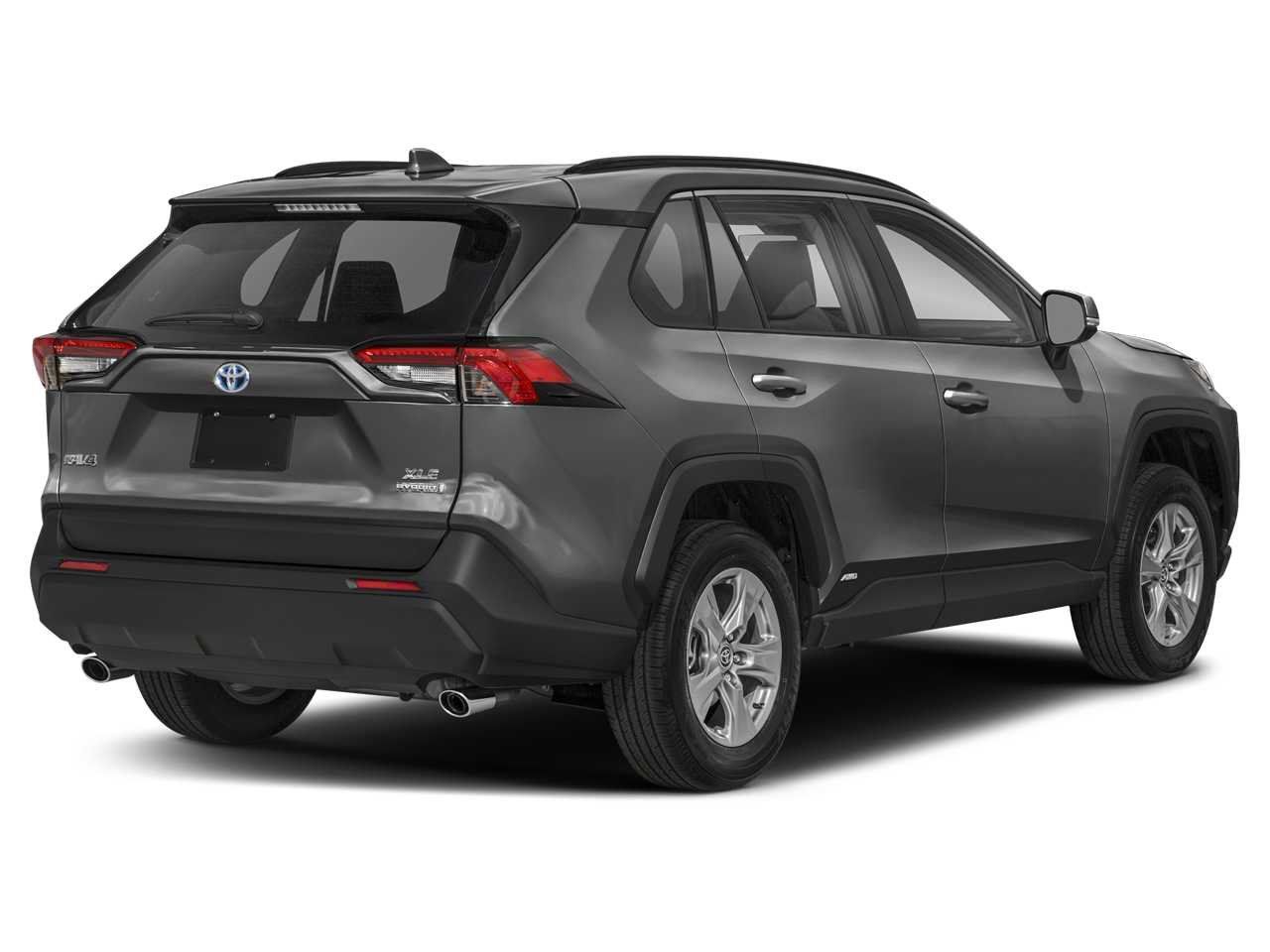Used 2022 Toyota RAV4 XLE Premium AWD/4WD image 2