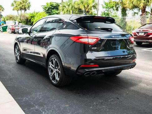 Used 2019 Maserati Levante Trofeo AWD/4WD image 6