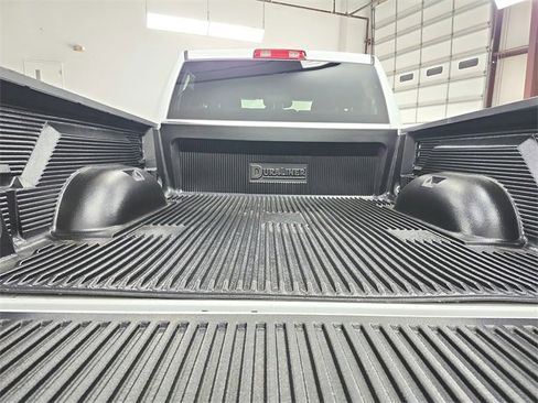 Used 2022 RAM 2500 Big Horn w/ Cold Weather Group image 38