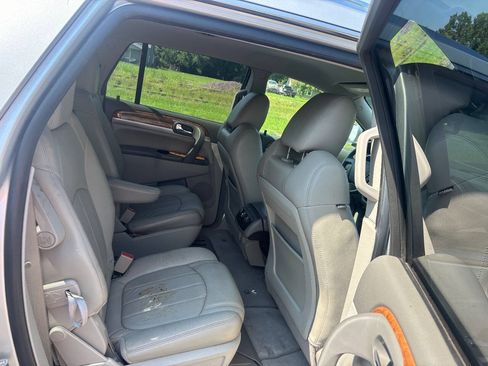 Used 2012 Buick Enclave Leather FWD image 18