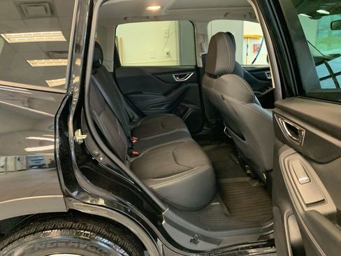 Used 2020 Subaru Forester Premium image 16