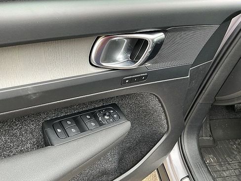 New 2026 Volvo XC40 B5 Core w/ Climate Package image 14