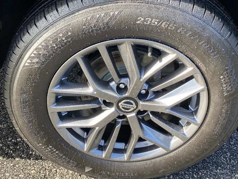 Used 2021 Nissan Rogue S AWD/4WD image 24