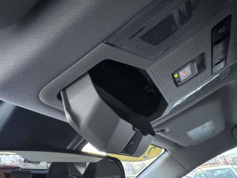 Certified 2020 Toyota RAV4 LE image 38