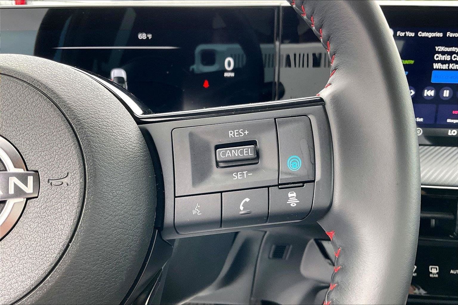 Certified 2026 Nissan Kicks SR FWD image 20