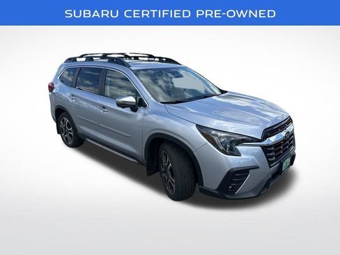 Used 2023 Subaru Ascent Limited w/ Technology Package AWD/4WD image 4