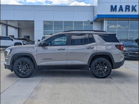 Used 2026 GMC Terrain Elevation w/ Black Edition AWD/4WD image 9