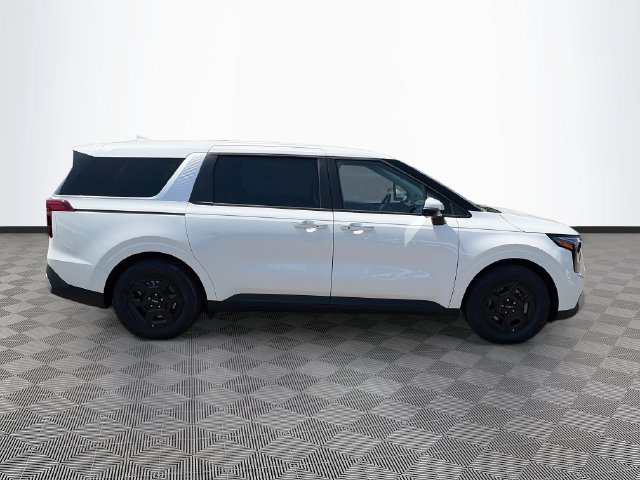 New 2026 Kia Carnival FWD image 8