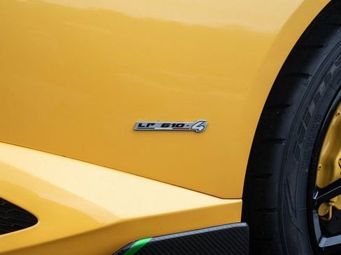 Used 2015 Lamborghini Huracan LP 610-4 image 22