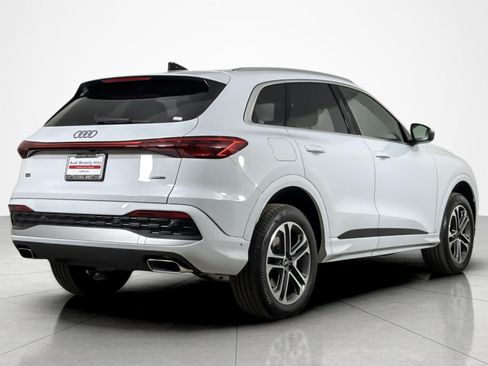 Used 2025 Audi Q5 Premium w/ Convenience Package AWD/4WD image 5