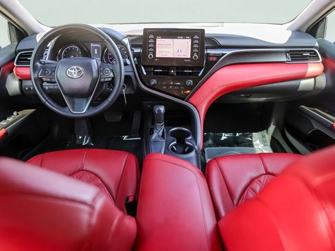 Used 2021 Toyota Camry SE FWD image 28