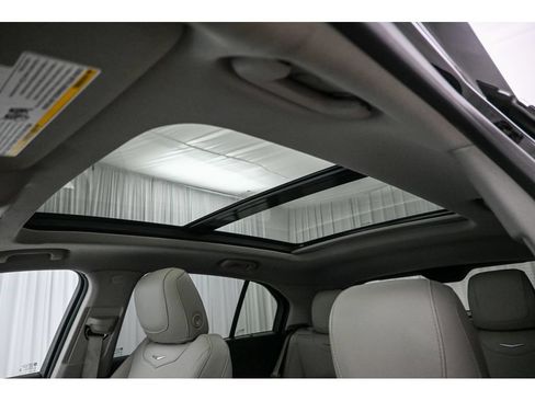 Used 2020 Cadillac XT4 Luxury w/ Cold Weather Package AWD/4WD image 34