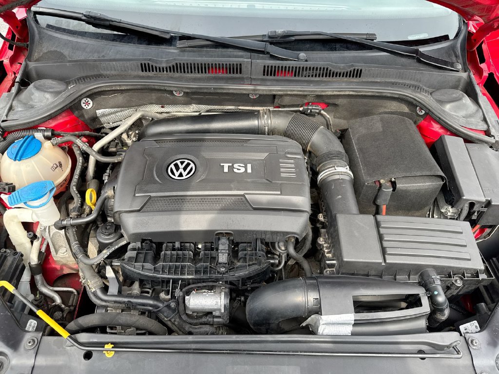Used 2015 Volkswagen Jetta SE FWD image 23