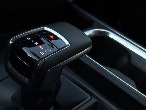 Used 2023 Chevrolet Silverado 1500 LTZ image 13