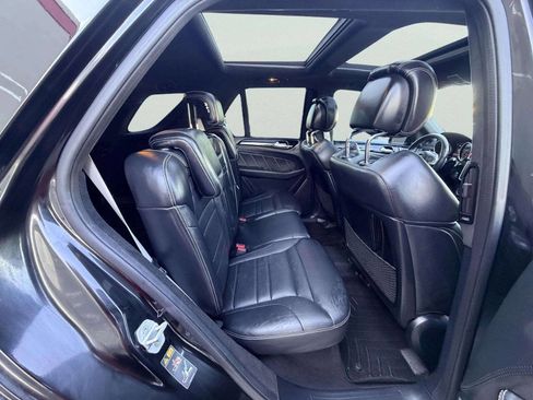 Used 2016 Mercedes-Benz GLE 63 AMG S image 26