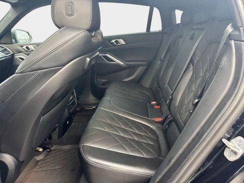 Used 2023 BMW X6 xDrive40i w/ M Sport Package image 23