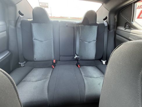 Used 2014 Dodge Avenger SE w/ Rallye Appearance Group FWD image 9