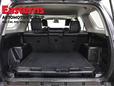 Used 2018 Toyota 4Runner TRD Off-Road Premium image 9