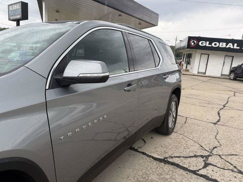 Used 2024 Chevrolet Traverse LT AWD/4WD image 21