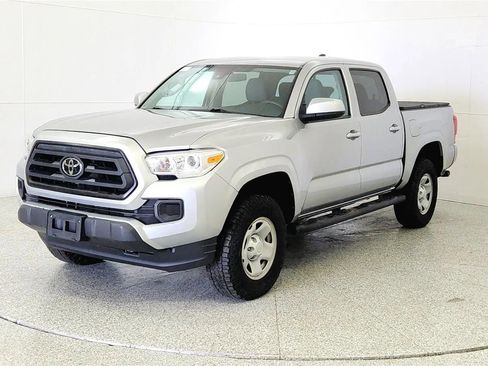 Used 2023 Toyota Tacoma SR AWD/4WD image 3