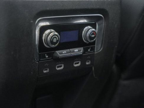 Used 2021 GMC Yukon Denali w/ Denali Premium Package image 49