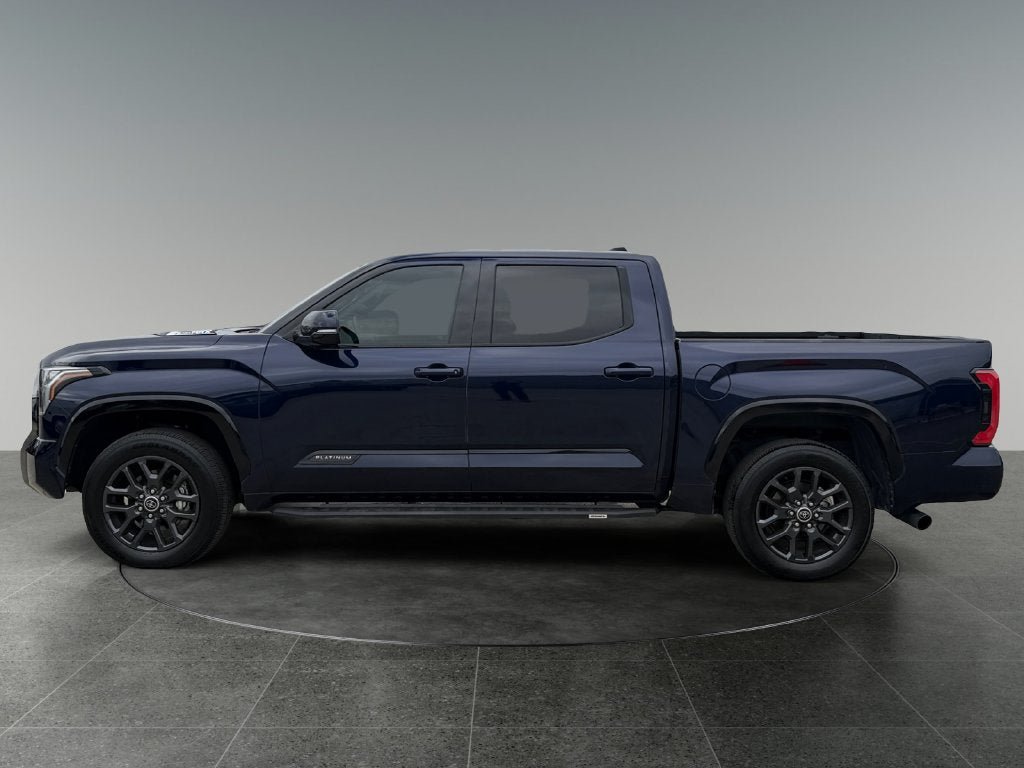 Used 2022 Toyota Tundra Platinum AWD/4WD image 4