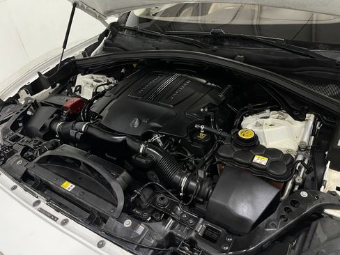 Used 2017 Jaguar F-PACE Prestige image 29