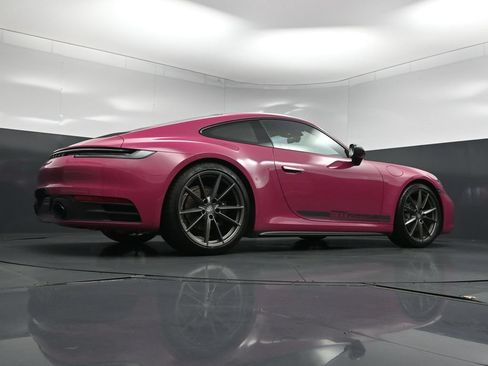 Certified 2023 Porsche 911 Carrera T RWD image 26