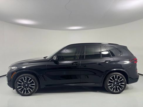 Certified 2024 BMW X5 xDrive40i w/ M Sport Package AWD/4WD image 5