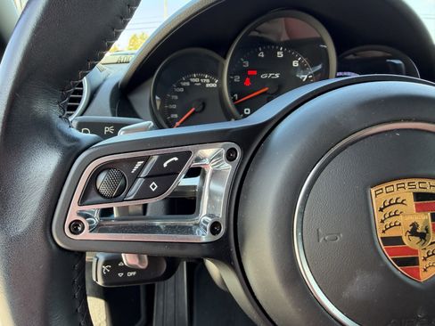 Used 2021 Porsche 718 Boxster GTS image 19