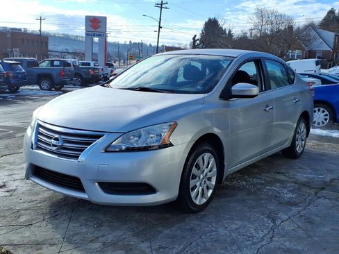 Used 2015 Nissan Sentra SV FWD image 5
