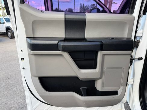 Used 2018 Ford F250 XL w/ Power Equipment Group image 16