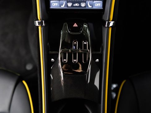 Certified 2022 Ferrari Roma RWD image 83