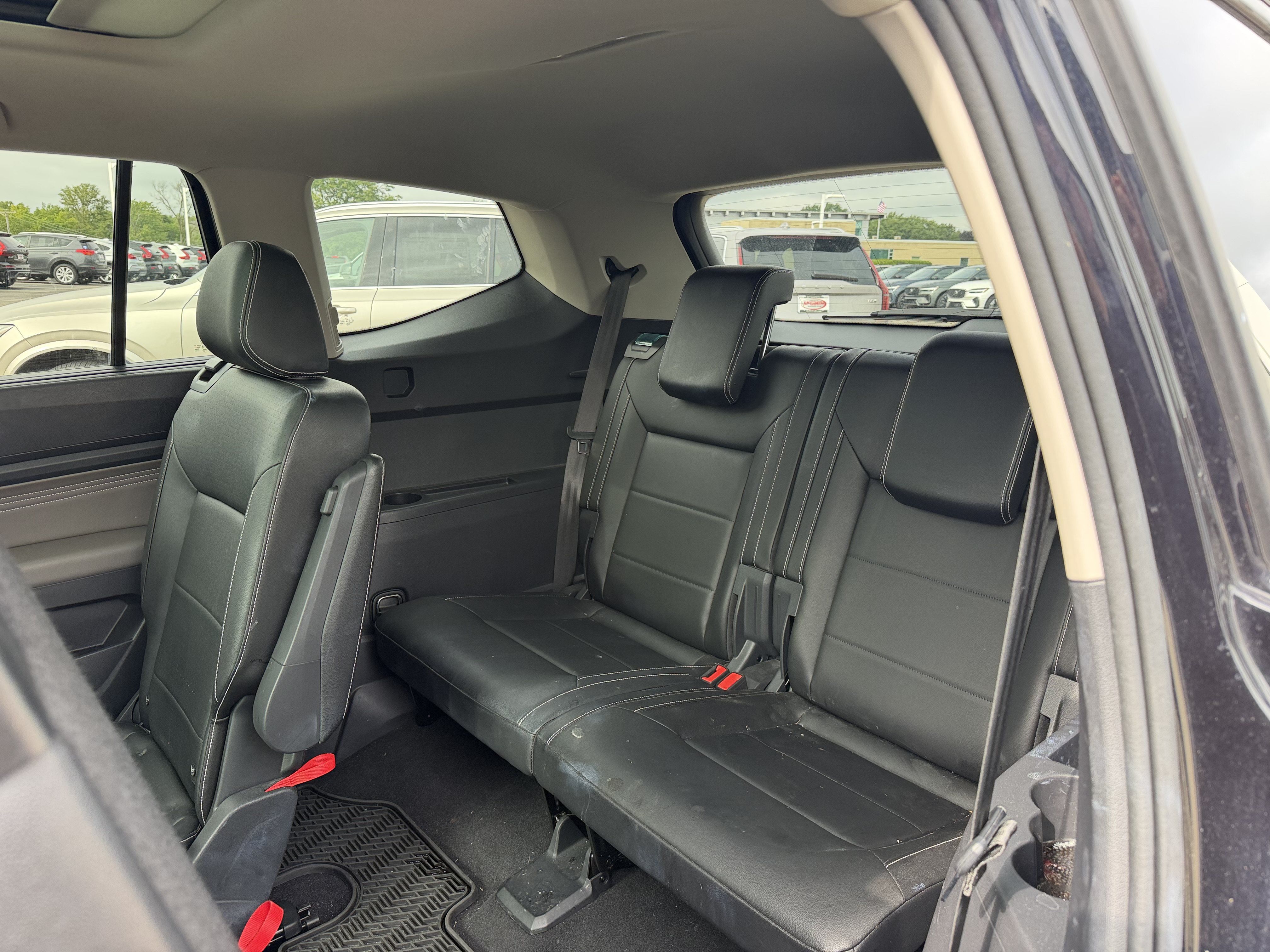 Used 2023 Volkswagen Atlas SE w/ Panoramic Sunroof Package AWD/4WD image 11