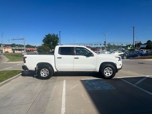 Used 2024 Nissan Frontier S w/ Technology Package AWD/4WD image 5