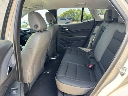 New 2026 Chevrolet Trax ACTIV w/ Driver Confidence Package FWD image 19