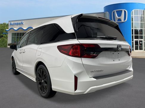 New 2026 Honda Odyssey Sport-L image 3