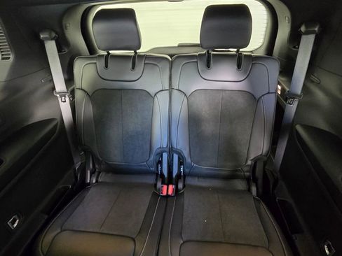 New 2025 Jeep Grand Cherokee L Laredo RWD image 9