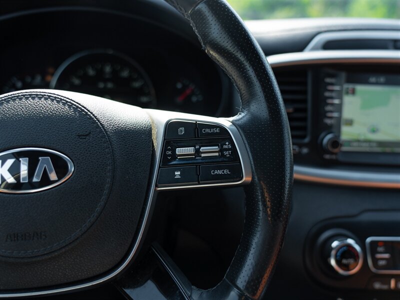 Used 2019 Kia Sorento SX AWD/4WD image 29