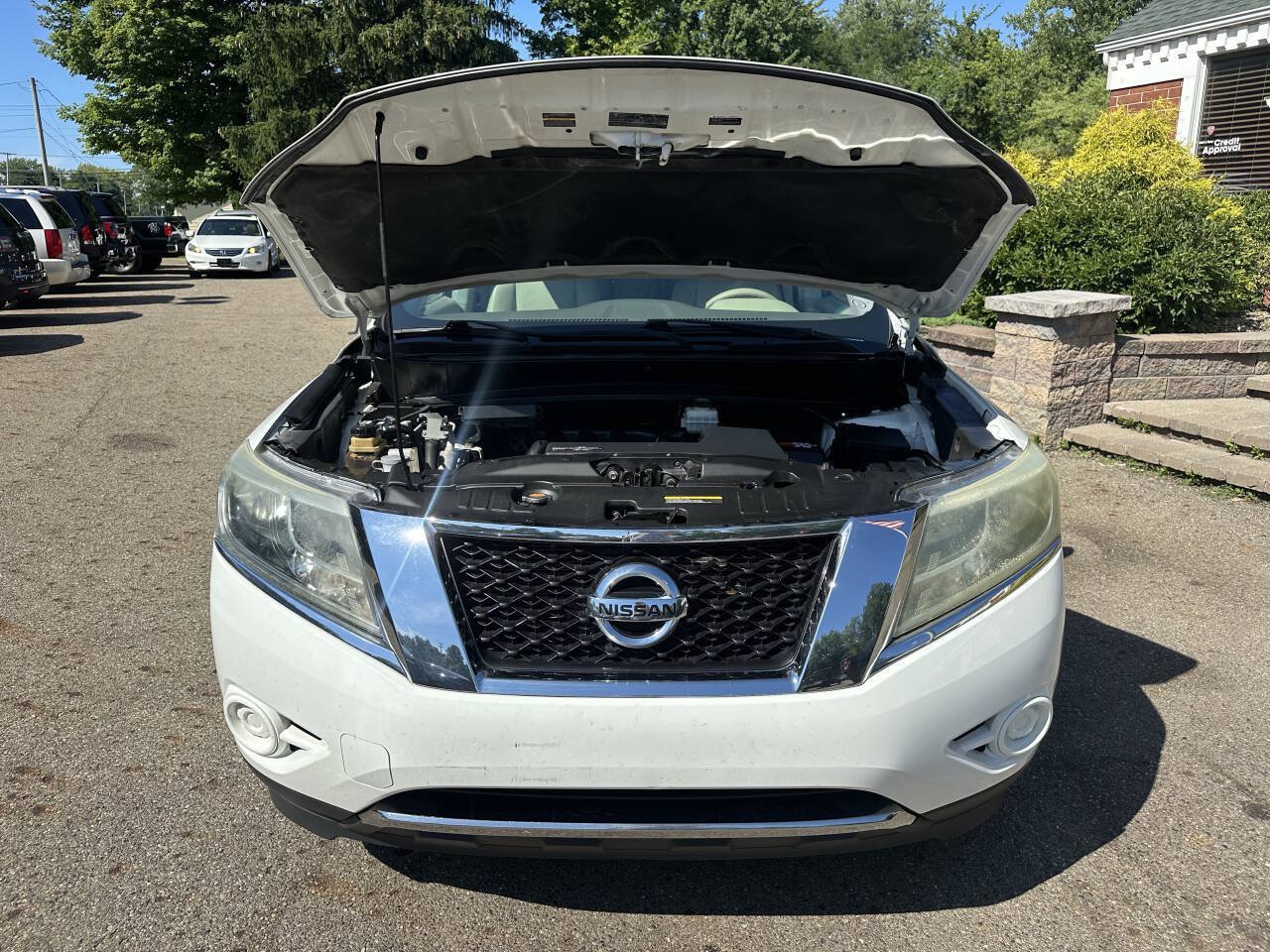 Used 2015 Nissan Pathfinder S FWD image 12