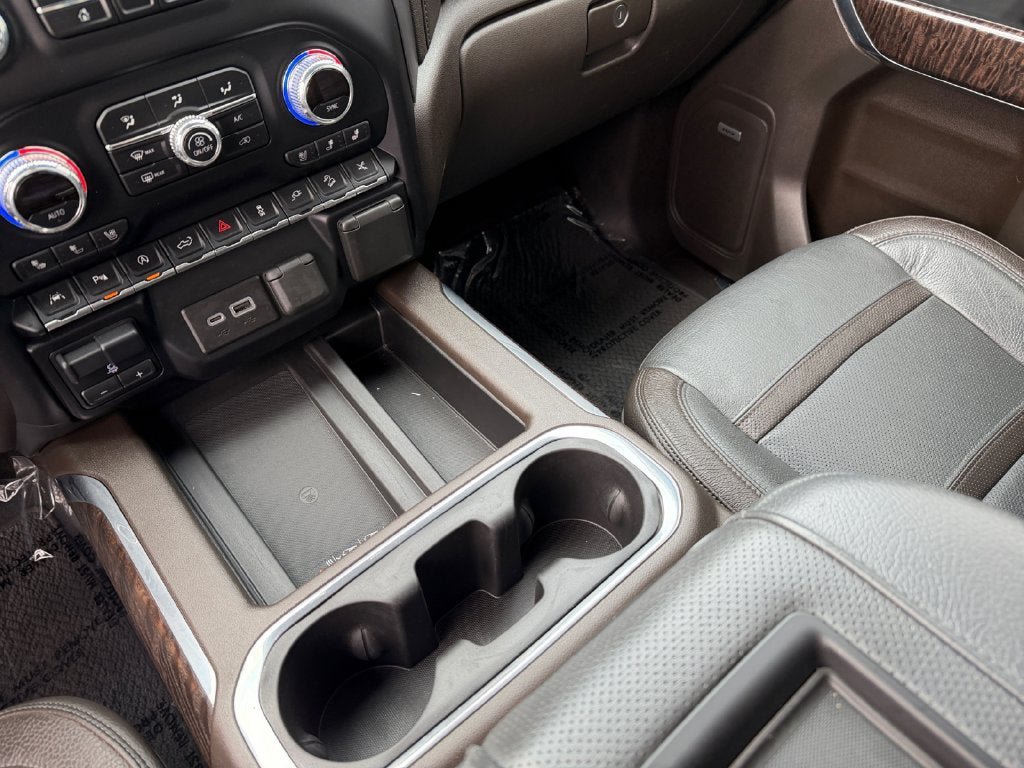 Used 2020 GMC Sierra 1500 Denali w/ Denali Ultimate Package AWD/4WD image 19