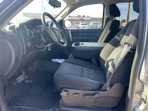 Used 2010 Chevrolet Silverado 1500 LT w/ Power Pack Plus image 15