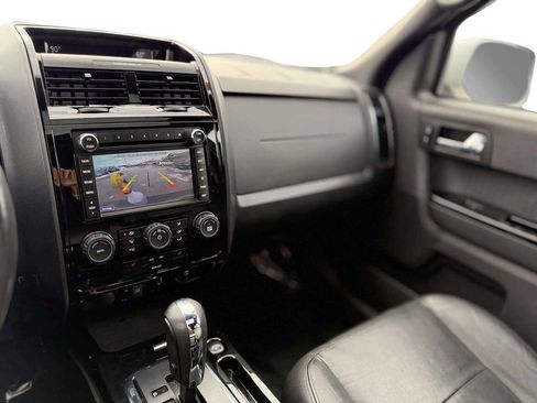 Used 2011 Ford Escape Limited w/ 302A Rapid Spec Order Code image 21